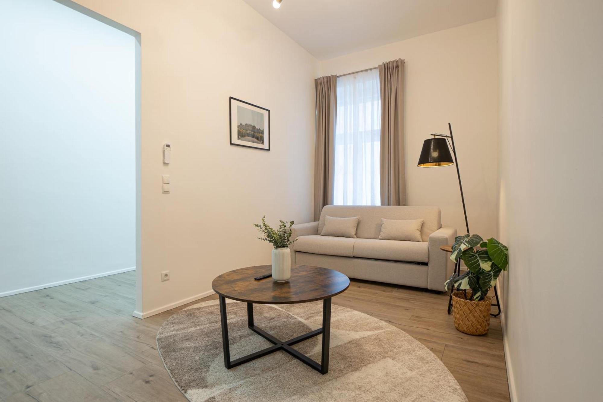 71m² Modern In The Heart Of The Apartment *